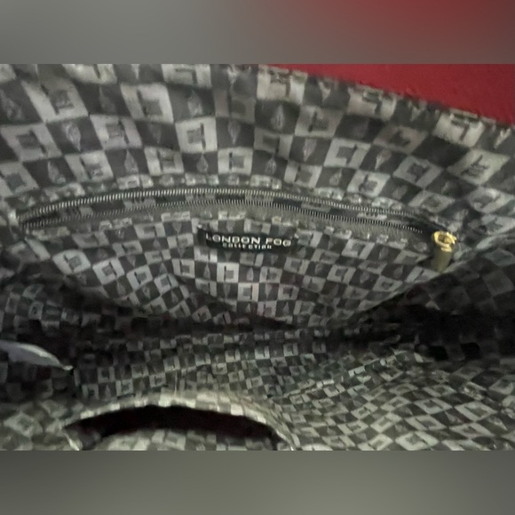 London Fog Red Satchel Bag - Picture 3 of 16